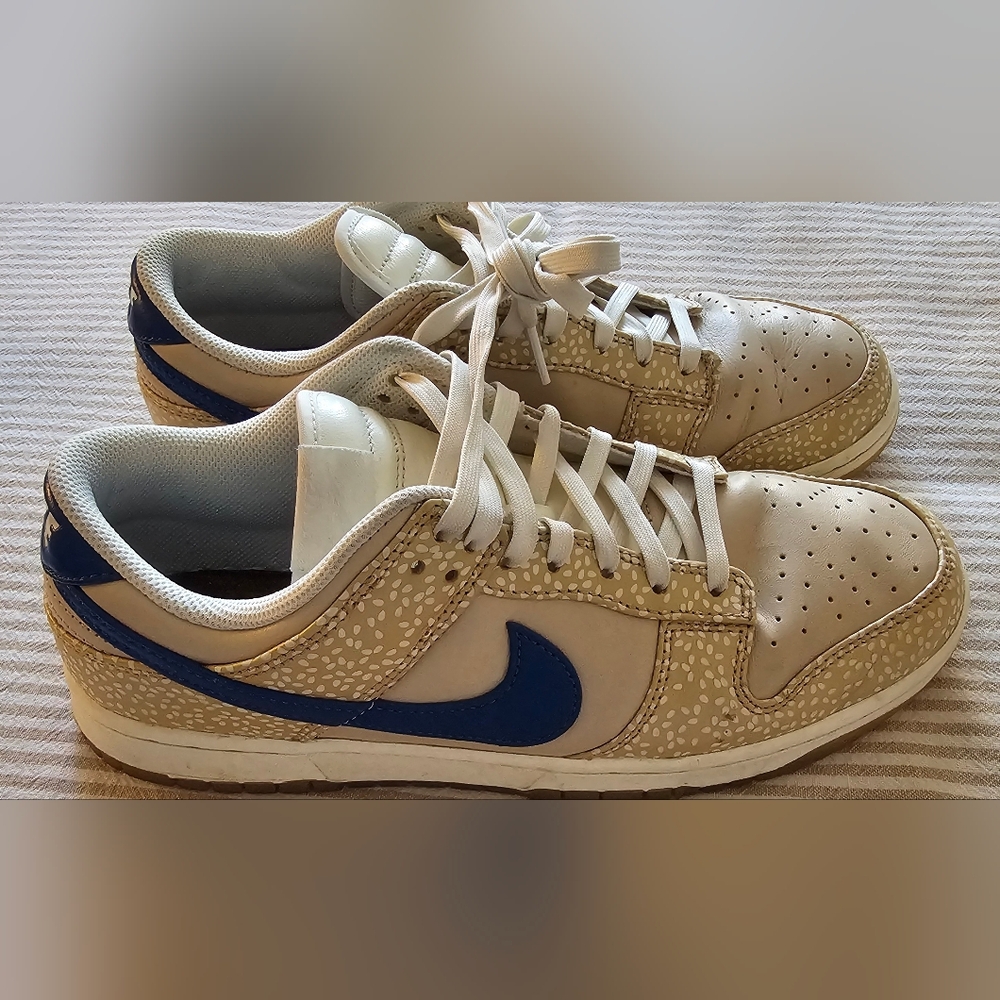 Nike Dunk Low "Montreal Bagel Sesame"  Men's Size 10